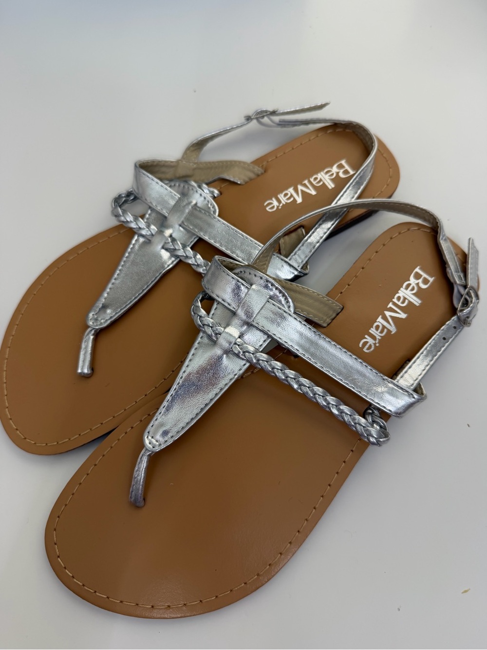 Bella Marie women sz 7.5 Silver Braided T-Strap Women's Sandals